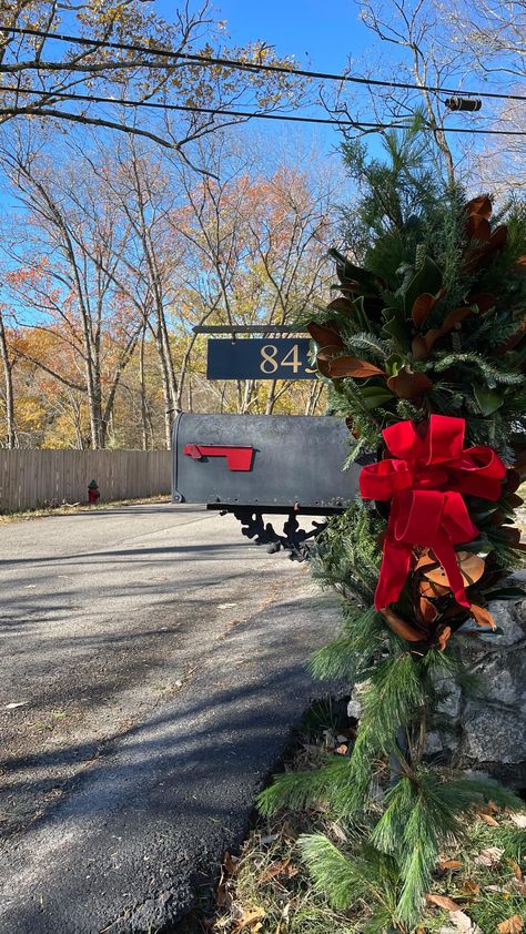 A Luxury Greenery Company (@graciousgarlands) | Instagram profile Christmas Mailbox Decorations Outdoor, Mailbox Installation, Christmas Mailbox Decorations, Custom Mailbox, Christmas Mailbox, Mailbox Bow, Custom Mailboxes, Porch Flowers, Mailbox Decor