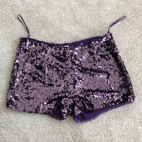 Chic Sequin Shorts To Dress Up Any Outfit. Worn Once, These Look Brand New. Purple Glitter Pants, Sequin Hot Pants, Purple Surprise Dance Outfit, Colorful Night Outfit, Sparkly Shorts Outfit, Purple And Silver Outfit, Purple Runway Fashion, Purple Party Outfit, Sparkly Outfits Parties