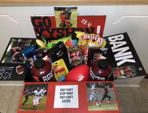 Senior Night Gift Ideas For Boyfriend, Senior Night Basket For Boyfriend, Box Gift Ideas Boyfriend Football, Cute Football Gifts For Boyfriend, Bf Gift Basket Football, Football Presents For Boyfriend, Birthday Gifts For Football Boyfriend, Football Camp Basket Ideas