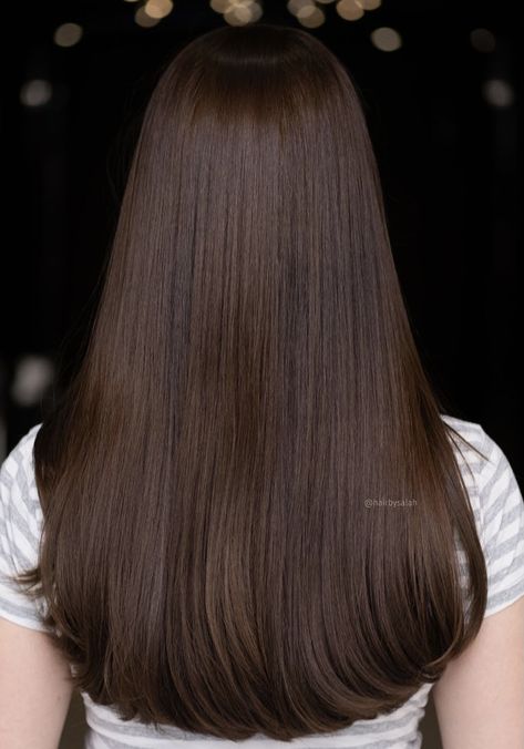 Long Straight Brown Hair, Straight Brown Hair, Dark Chocolate Brown Hair, Chocolate Brown Hair Color, Chocolate Brown Hair, Brown Hair Color, Dark Chocolate Brown, Chocolate Brown, Dark Chocolate