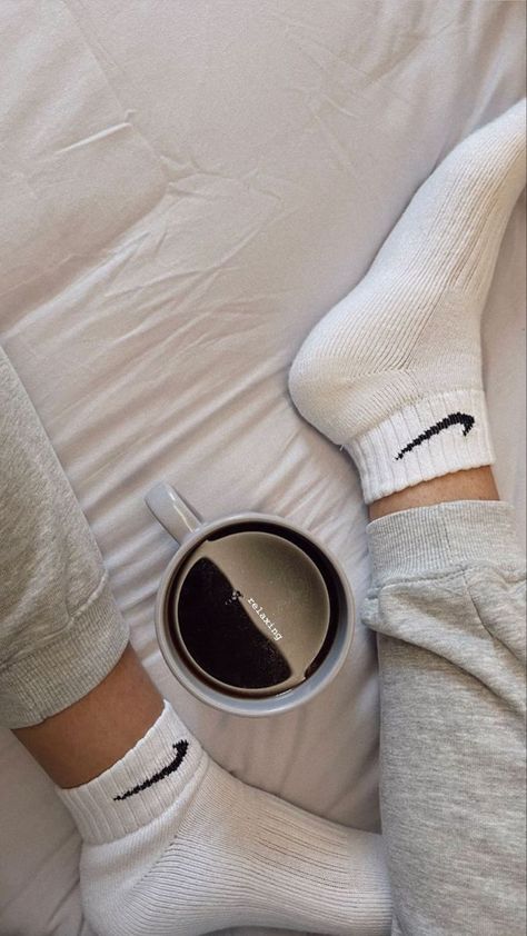 White Nike Socks, Socks Photography, Cute Nike Outfits, Instagram Photo Ideas, Classy Aesthetic, Creative Instagram Photo Ideas, Cute Nikes, Colorful Socks, Comfy Cozy