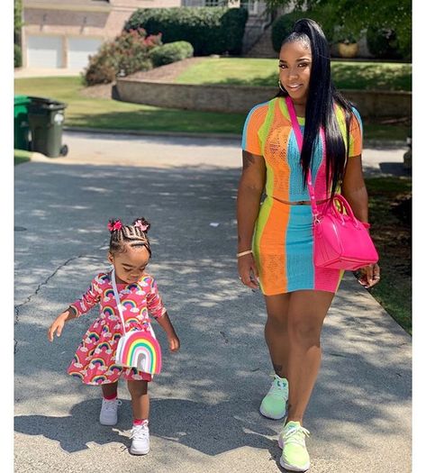 Toya Johnson, Blk Women, Toya Wright, Mother Daughter Fashion, Get It Girl, Mommy Daughter, Cut Her Hair, Family Goals, Other Outfits