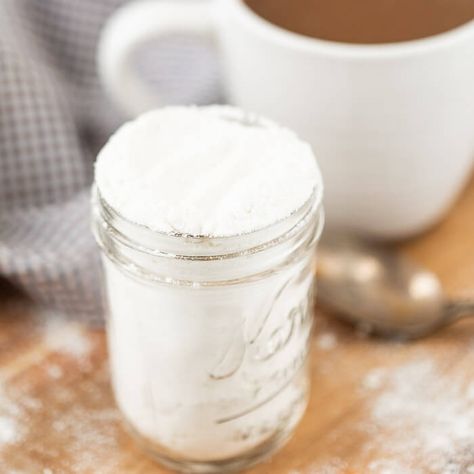 Homemade Coffee Creamer Homemade Powdered Coffee Creamer, Powdered Coffee Creamer Recipe, Flavored Coffee Creamer Recipes, Powdered Coffee Creamer, Starbucks Vanilla Bean Frappuccino, Homemade Coffee Creamer Recipe, Diy Coffee Creamer, Coco Bar, Strawberry Sheet Cakes