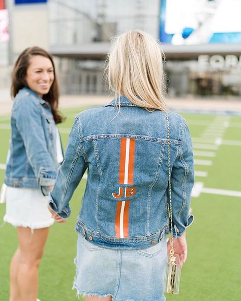 M-O-N-O-G-R-A-M! What does that spell?!? ⠀⠀⠀⠀⠀⠀⠀⠀⠀ Head to the link in our bio to shop all of our game day fan gear and get ready to cheer… Denim Jacket Diy Paint, Jean Jacket Diy, Gameday Fashion, Applique Jeans, Custom Jean Jacket, Diy Denim Jacket, Old Clothes Refashion, Custom Denim Jacket, Jean Jacket For Girls