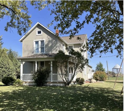 C.1900 Iowa Farmhouse For Sale With Garages on 2.5 Acres $212,500 - Country Life Dreams Old 2 Story Farmhouse, 1860s Farmhouse, 1890 Farmhouse, Fair Oaks Farm Indiana, 2 Story Farmhouse, Iowa Farmhouse, Historic Farmhouse, Life Dreams, Historic Preservation