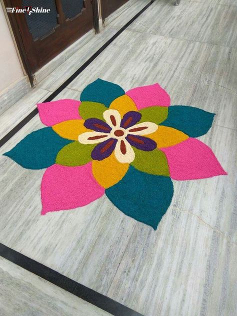 Uniq Rangoli Designs, Cute Rangoli Designs For Diwali, Rangoli Designs Easy For Diwali, Rongali Design Diwali, Simpal Rangoli Designs Diwali, Small Rangoli Designs Easy Free Hand, Easy Rangoli Drawing, Easy Simple Rangoli Designs, Geometric Rangoli Designs