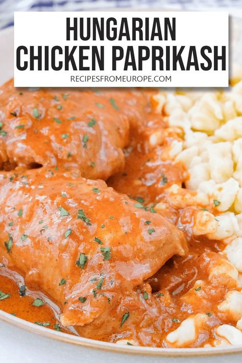 Hungarian Beef Stew, Chicken Thigh Casserole, Hungarian Chicken Paprikash, Hungarian Chicken, Chicken Paprikash, Hungarian Food, Pasta Side Dishes, Paprika Chicken, Amish Recipes