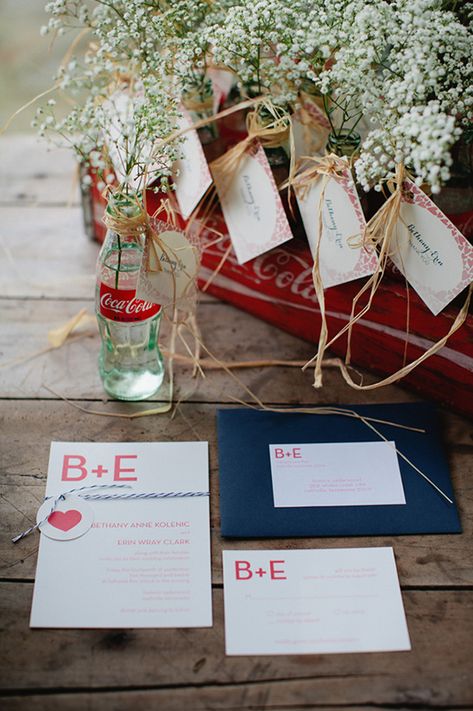 J.Crew Americana Picnic Inspired Wedding Coca Cola Wedding, Americana Party, Americana Wedding, Bottle Flowers, Heart Wedding Invitations, Vintage Coke, Paper Vase, Picnic Wedding, Vase Crafts