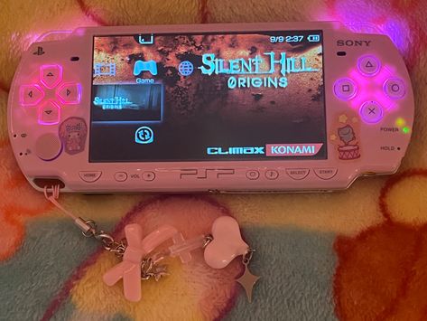 Sony Psp Aesthetic, Psp 3000 Aesthetic, Psp Mod, Psvita Aesthetic, Psp Aesthetic, Game Core, Psp Games, Ivano Frankivsk, Tech Aesthetic