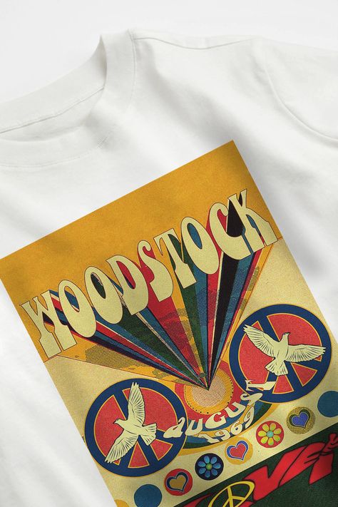 This Woodstock shirt is a great vintage inspired rock music festival shirt with a vintage style aesthetic, this makes it a perfect graphic tee for rock music lovers and music festival lovers. This music festival tee has a graphic retro aesthetic which makes it pairable with any of your favorite clothing items. Woodstock Shirt, Vintage Style Aesthetic, Graphic Tee Aesthetic, Vintage Graphic Shirt, Concert Outfit Rock, Rock Music Festival, Vintage Band T Shirts, Rock Band Tees, Festival Shirt