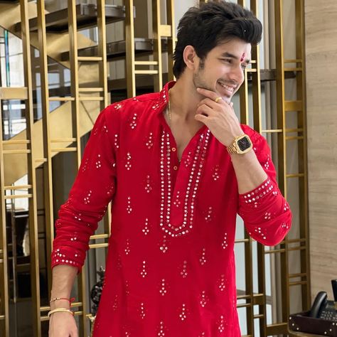 Red Kurta For Men, Kurta Pajama Pathani, Pathani Kurta Pajama, Traditional Indian Mens Clothing, Mirror Work Kurta, Latest Kurta Designs, Sherwani For Groom, Jay Hanuman, Indian Wedding Clothes For Men