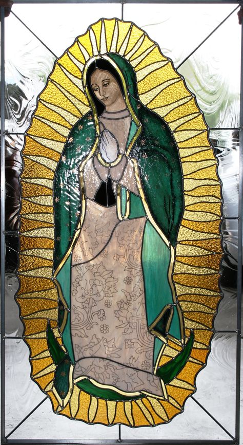 Stained Glass Virgen de Guadalupe Catholic Church Stained Glass, Stained Glass Windows Church, Window Stained, Catholic Crafts, Stained Glass Church, Virgin Of Guadalupe, Sainte Marie, Mom Art, Art Stained