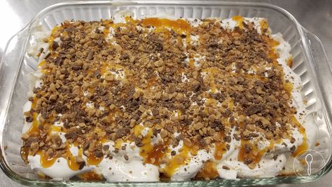 Heath Bar Angel Food Cake Dessert, Heath Bar Pudding Dessert, Heath Desserts, Heath Candy Bar Cake, Heath Bar Dessert, Brownie Trifle Recipes Heath Bars, Heath Candy Bar, Sundae Toppings, Chocolate Lasagna