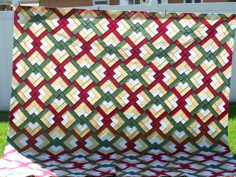 Lover's Knot - must make one Square Knot Quilt Pattern, Lovers Knot Quilt Pattern, Gordian Knot Quilt Pattern Free, Knot Today Quilt Pattern, Celtic Knot Quilt Pattern Free Printable, Nancy Zieman, Quilt In A Day, Wedding Quilt, Log Cabin Quilts