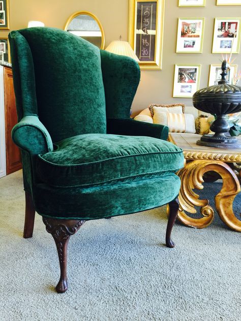 Wing chair redone! Emerald green velvet is stunning Santa Chair, Gothic Chair, Chair Redo, Emerald Green Velvet, Nursing Chair, Vintage Glam, Wing Chair, Fresh Start, Wingback Chair