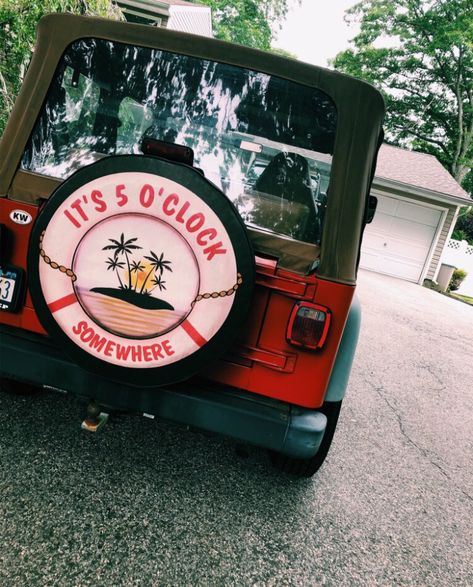 Aesthetic Sunflower, Jeep Tire Cover, Dream Cars Jeep, Car Goals, Jeep Lover, Jeep Accessories, Car Hacks, Jeep Girl, Jeep Cars