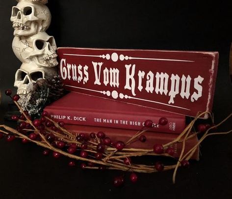 Krampus Christmas Decor, Farmhouse Goth, Krampus Decorations, Krampus Party, Merry Creepmas, Primitive Witch, Moody Christmas, Krampus Christmas, Horror Christmas