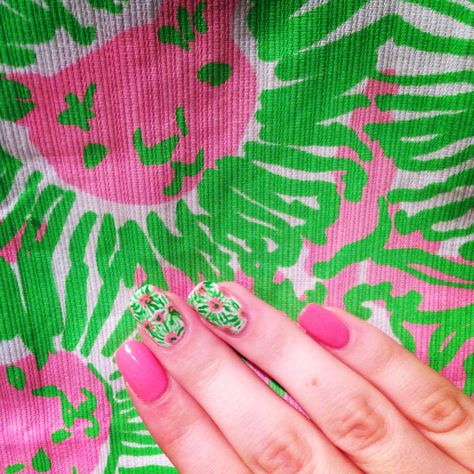 Lilly Pulitzer Nails, Southern Preppy Style, Southern Preppy, Preppy Life, Lilly Pulitzer Inspired, Gel Polish Manicure, Love Lily, Preppy Southern, Toe Nail Designs