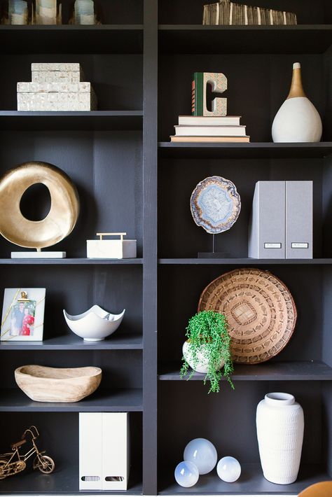 Home Office Reveal | Just a Girl Black Shelf Decor, How To Decorate A Bookcase, Decorate A Bookcase, Bookshelf Styling Ideas, Dining Room Bookshelves, Bookshelf Styling Living Room, Bookshelves Display, Office Bookshelf Decor, Style Bookshelves