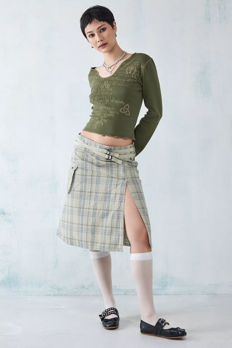 Bring the punk into back-to-school vibes with this check skirt by Jaded London. Complete with a low-rise waist, double belt design with silver-tone hardware. An A-line silhouette with a utility pocket and thigh split to finish. Check Skirt, Jaded London, Belt Design, Tube Top, Urban Outfitters, Midi Skirt, Slip Dress, Bring It On, Dresses