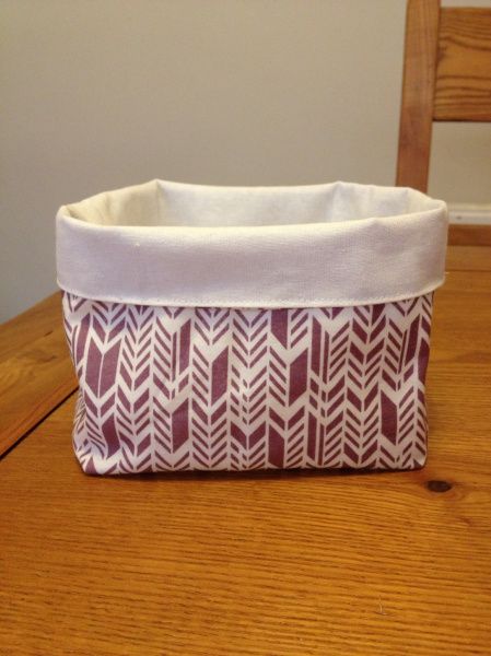 Fabric Basket Tutorial, Basket Tutorial, Fabric Bowls, Sew Ins, Fabric Basket, Costura Diy, Fabric Boxes, Beginner Sewing Projects Easy, Clothes Basket