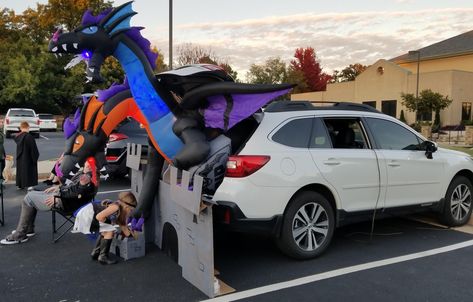 Dungeons And Dragons Trunk Or Treat, How To Train Your Dragon Trunk Or Treat, Dragon Trunk Or Treat, Castle Trunk Or Treat, Treat Ideas, Trunk Or Treat, Subaru Outback, Dragon Slayer, How To Train Your Dragon