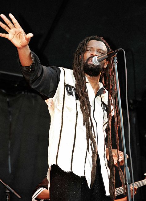 Lucky Dube Oregon Zoo Concert Lucky Wallpaper Rapper, Lucky Dube Photos, Bob Marley Photos Hd, Lucky Dube, Reggae Music Aesthetic, Lovers Rock Reggae, Black Power Art, Reggae Artists, Eagle Images