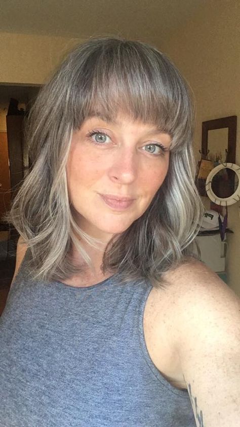 Katie Mitchell... beauuutiful matching eyes and hair combo! <3 Grey Hair Blue Eyes, Gray Bangs, Pretty Gray Hair, Katie Mitchell, Gray Hairstyles, Silver Goddess, Silver Haired Beauties, Grey Highlights, Gorgeous Gray Hair