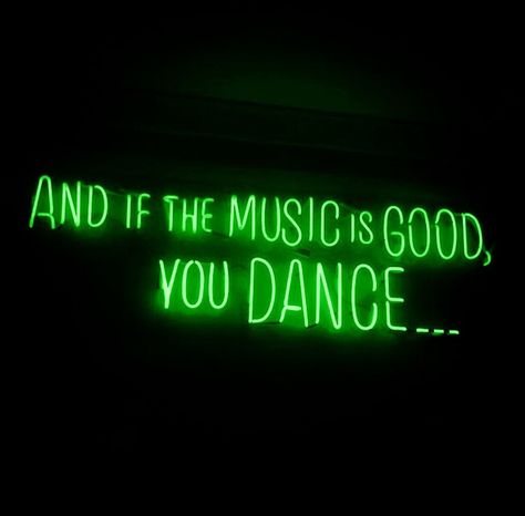 Green Aesthetic Tumblr, Neon Rouge, Green Quotes, Neon Quotes, Green Pictures, Dark Green Aesthetic, Slytherin Aesthetic, Green Neon, Aesthetic Green