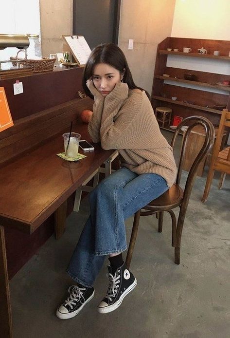 40s Mode, Looks Pinterest, Korean Casual Outfits, Outfits With Converse, Looks Black, Korean Girl Fashion, Moda Vintage, Mode Inspo, Inspired Outfits