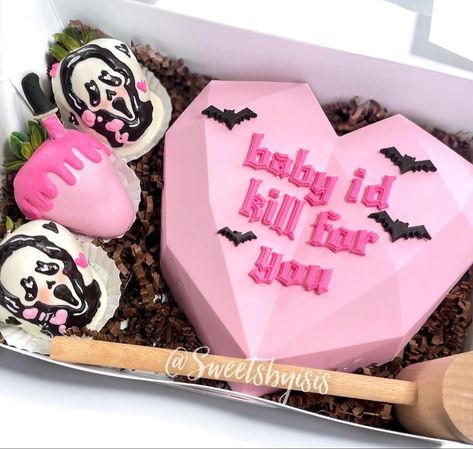 Smash Heart, Mean Girls Halloween, Halloween Sweet Treats, Heart Desserts, Breakable Heart, Spooky Candy, Chocolate Covered Strawberries Bouquet, Heart Cakes, Chocolate Covered Treats