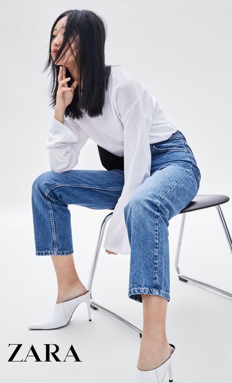 Zara Catalogue, Zara Lookbook, Stiff Fabric, Angelina Danilova, Fabric Jeans, Denim Editorial, Mom Fit Jeans, Classic Cartoon Characters, Model Poses Photography