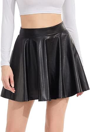 Black Leather Skirt, Skirt Pleated, Black Leather Skirts, Black Mini Skirt, Luxury Store, Black Mini, Pharmacy Gifts, Pleated Skirt, Leather Skirt