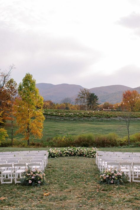 Outdoor wedding venue? Check. Winery wedding venue in Virginia? Check. Onsite vendors like food and chairs? Check. See more reasons why you should consider this Virginia wedding venue on the blog now! West Virginia Wedding Venues, Purple Fall Wedding, Virginia Winery Wedding, Winery Wedding Venues, Va Wedding Venues, Fall Wedding Venues, Winery Wedding Venue, Virginia Fall, West Virginia Wedding