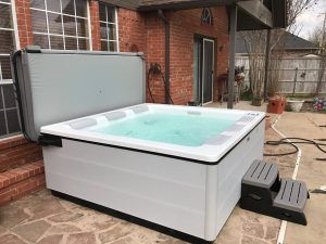 Stil Series - Bullfrog Spas in OKC Hot Tub Landscaping, Dream Yard, Backyard Projects, Hot Tubs, Aquariums, Hot Tub, Spa, Pool, Outdoor Decor