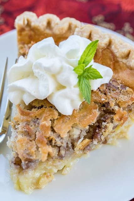 Pecan Coconut Pie, Pecan Chess Pie, Sweet Pecans, Coconut Pie Crust, Company Recipes, Dessert Quick, Coconut Pie Recipe, Chess Pie Recipe, Pecan Desserts