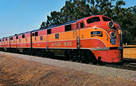 Biplane Model, Oregon Lakes, Railroad Companies, Southern Pacific, Scenic Railroads, Union Pacific Railroad, Railroad Pictures, Model Train Sets, Railroad Photography