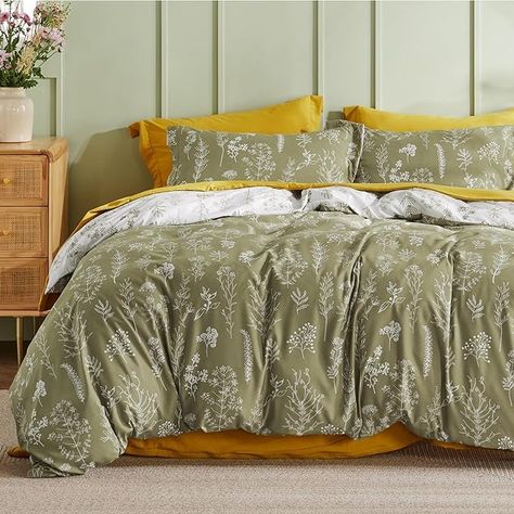 Amazon.com: Bedsure Duvet Cover Queen Size - Reversible Floral Duvet Cover Set with Zipper Closure, Terracotta Bedding Set, 3 Pieces, 1 Duvet Cover 90"x90" with 8 Corner Ties and 2 Pillow Shams 20"x26" : Home & Kitchen Terracotta Bedding, College Dorm Room Inspiration, Duvet Cover Queen, Floral Bedroom, Orange Bedding, Dorm Room Inspiration, Floral Duvet Cover, Green Bedding, Floral Duvet