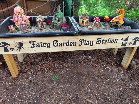 Interactive Fairy Garden, School Fairy Garden, Childminding Garden Ideas, Diy Simple Garden Ideas, Kid Fairy Garden, Preschool Fairy Garden, Fairy Garden Kids Diy, Forest Fairy Garden, Kids Fairy Garden Ideas