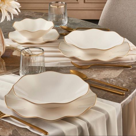 Dinner plates sets