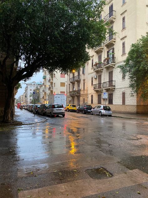 Rainy Italy Aesthetic, Rainy Italy, Italy Rain, Palermo Italy, Italy Aesthetic, Beach Landscape, Pool Hot Tub, A Rainy Day, Beach Pool