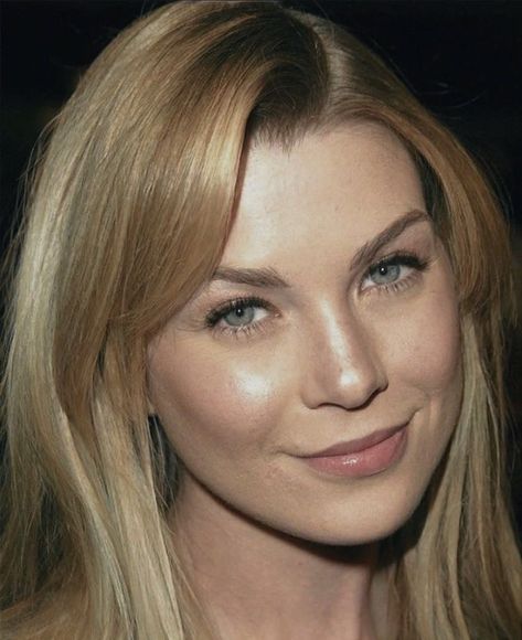 Ellen Pompeo 90s, Ellen Pompeo Hairstyles, Meredith Grey Hair, Meredith Grey's Anatomy, Meredith Grey Quotes, Meredith And Derek, Grey Makeup, Grays Anatomy, Ellen Pompeo