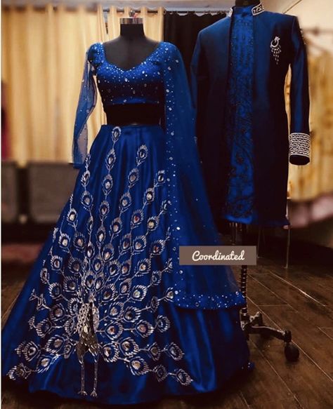 Perfect for Indian wedding sangeet event Coat Lehenga, वेस्टर्न ड्रेस, भारतीय दुल्हन संबंधी, डिजाइनर कपड़े, Indian Wedding Gowns, Wedding Lehenga Designs, Lehnga Dress, Bridal Lehenga Collection, Designer Bridal Lehenga