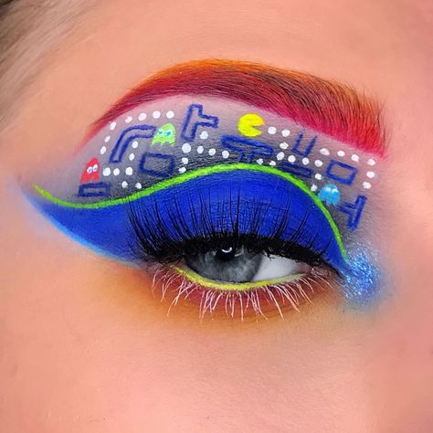 🕹⚪️waka waka waka⚪️🕹 . . . Pac-man inspo by @courts.makeup ! . . @jeffreestarcosmetics #VelourLiquidLipstick in Redrum, FlameThrower, Queen… Video Game Makeup Looks, Video Game Inspired Makeup, Arcade Makeup, Camp Makeup, Pacman Costume, April Makeup, Artistic Eyeshadow, Themed Makeup, Eyeshadow Designs