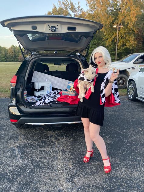 Cruella Deville Trunk Or Treat Ideas, Cruella Trunk Or Treat, Halloween Pumpkins Painted, Trunk Or Treat, Painted Pumpkins, Halloween Pumpkins, Stroller, Baby Strollers