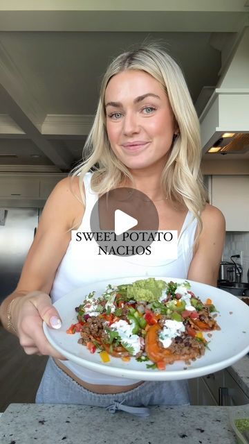 Lindsay Arnold Cusick on Instagram: "SWEET POTATO NACHOS🫶 

Ingredients: 
2-3 sliced sweet potatoes 
Ground beef 
Shredded cheese 
Black beans (drained and rinsed) 
Toppings: 
Diced bell peppers 
Diced red onion 
Diced Jalapeño 
Cilantro 
Guacamole 
Sour cream 

Directions: 
Slice sweet potatoes, season w/ salt pepper and taco seasoning, spread out on baking sheet, bake at 425 for 35 min (flipping the potatoes over halfway through) 
When finished, add shredded cheese and black beans on top of potatoes, put back in oven for 5 minutes or until cheese is melted. 
Add ground beef on top and any topping you want! 

#simpledinner #easydinner #easyrecipes #momsofinstagram" Baking Sweet Potatoes In Oven, Potatoes Ground Beef, Sliced Sweet Potatoes, Metabolic Renewal, Savory Sweet Potato Recipes, Nachos Ingredients, Mexican Favorites, Potato Nachos, Lindsay Arnold