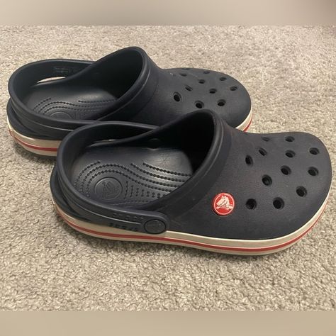 Crocs sandals kids size 2 in dark blue great condition Crocs Sandals, Kids Sandals, White Accents, Red And White, Dark Blue, Size 2, Conditioner, Sandals, Fashion Design