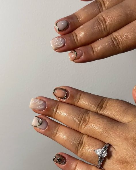 Grow out/maintain your natural nail length in the prettiest way ✨ Structured Gel mani| tier 2 nail art #structuredgel #structuredgelmanicure #njnails #edisonnjnails #colonianjnails #woodbridgenjnails #iselinnjnails #gelxnails #gelxnailsnj Gel X On Natural Nails, Acrylic Only Nails, Cat Eye Natural Nails, Simple Work Nails, Short Structured Gel Nails, Short Nails Biab, Rubber Nails Design, Gel On Short Nails, Gel Nail Designs Natural Nails