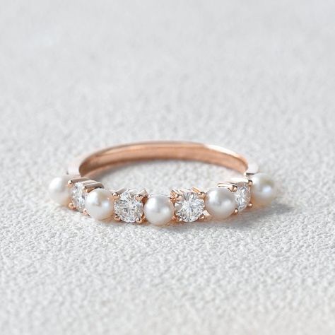 Pearl Wedding Band, Crown Wedding Ring, Pearl Wedding Bands, Pearl Wedding Ring, Wedding Minimalist, Stacked Wedding Bands, Pearl Engagement Ring, Rose Gold Pearl, Pearl And Diamond Ring