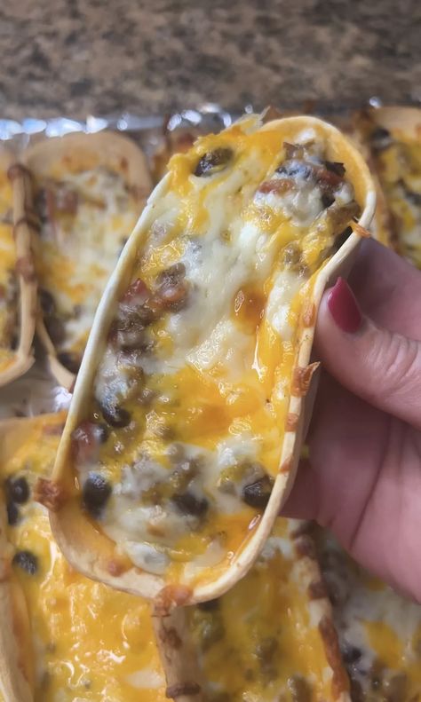 Taco Boats - What's Mom Cookin' Tortilla Boats Recipes, Taco Boats Recipes, Taco Frittata, Taco Boat Recipes, Tangerine Fruit, Best Nacho Recipe, Nacho Recipe, Taco Boats, Taco Bowls